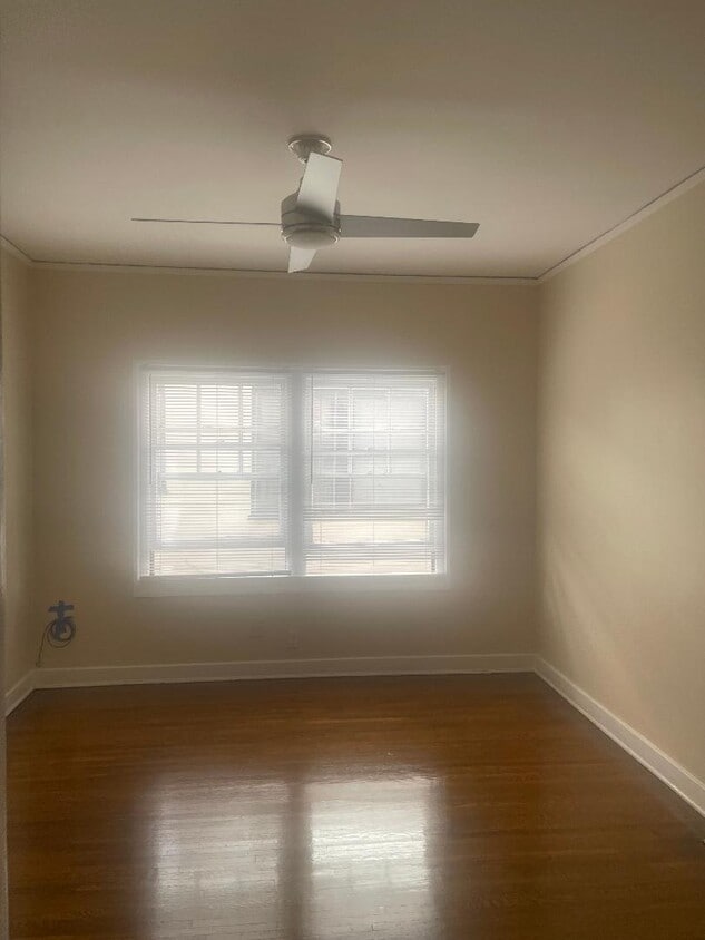 Building Photo - 8129 Blackburn Ave