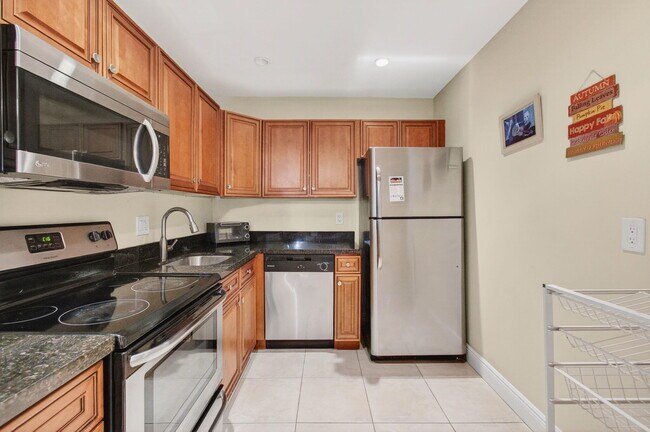 Foto del edificio - 480 NW 20th St
