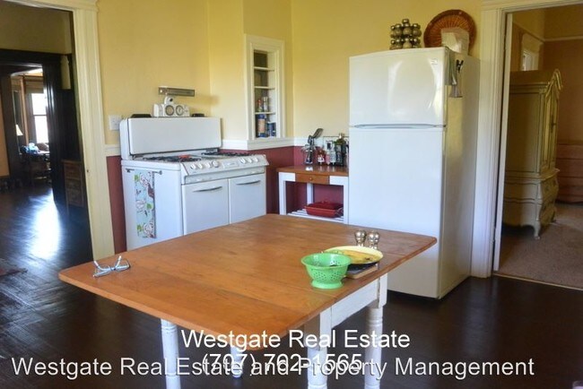 Building Photo - 2 br, 2 bath House - 8 Bodega Avenue