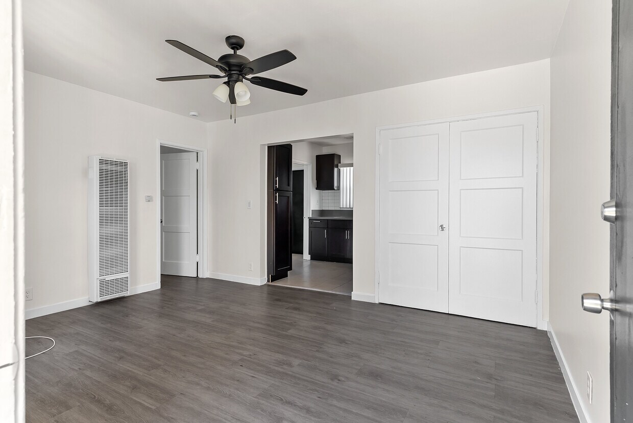 Foto principal - 3018 9th Ave