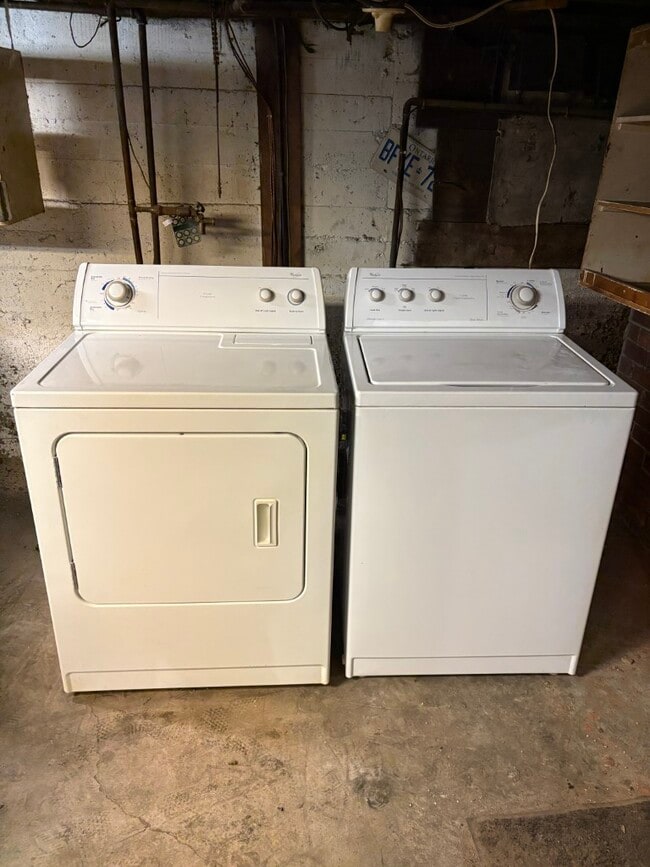 Photo du bâtiment - 65 Adeline St