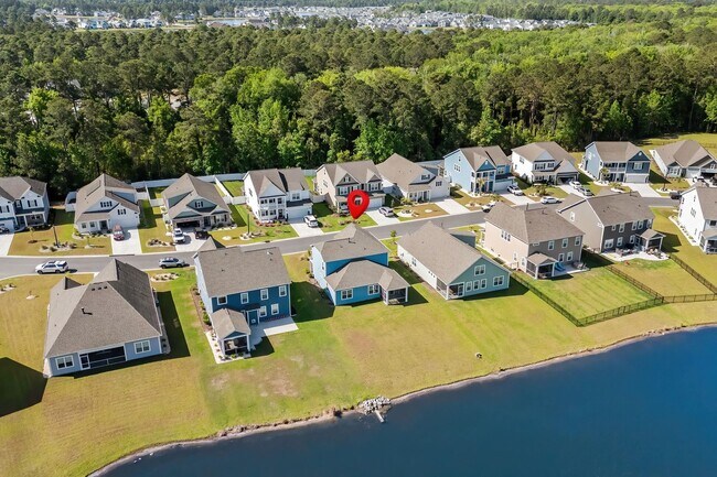 Foto del edificio - 4536 Lady Slipper Dr