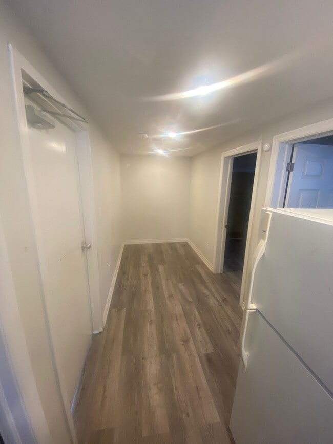 Building Photo - 225 John Tabor Trl