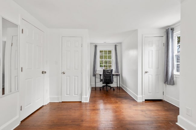 Foto del edificio - 123 Hopewell St