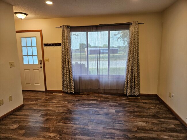 Foto del edificio - 216 Union St NE