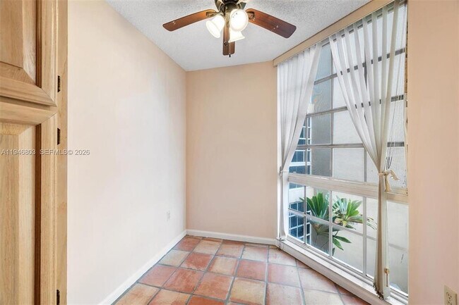 Building Photo - 1280 S Alhambra Cir
