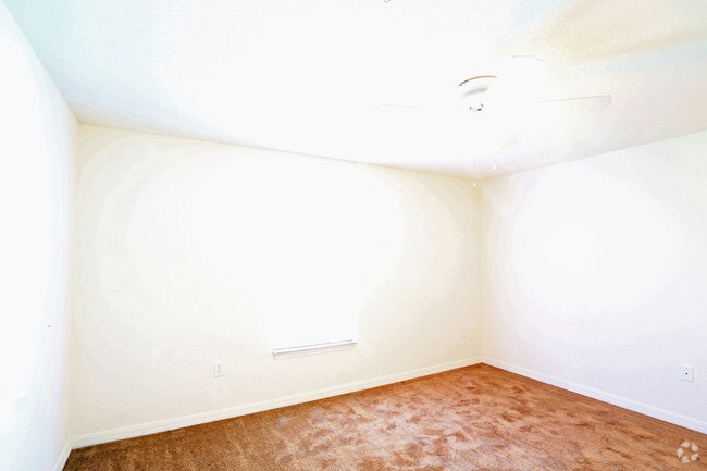 Fountainview Apartments Tampa Fl 3br 2ba 1 181 Sq Ft Master Bedroom Fountainview Apartments