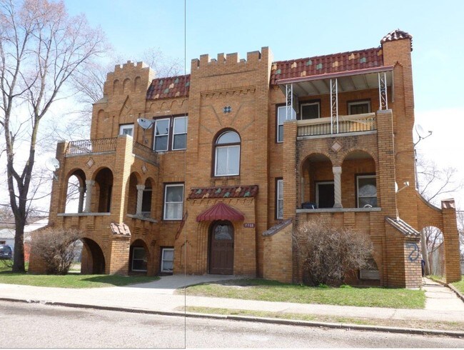 Foto del edificio - 15378-15388 Appoline St