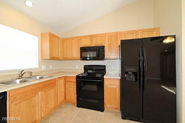 Foto del edificio - 3 br, 2 bath House - 2539 34TH AVE E