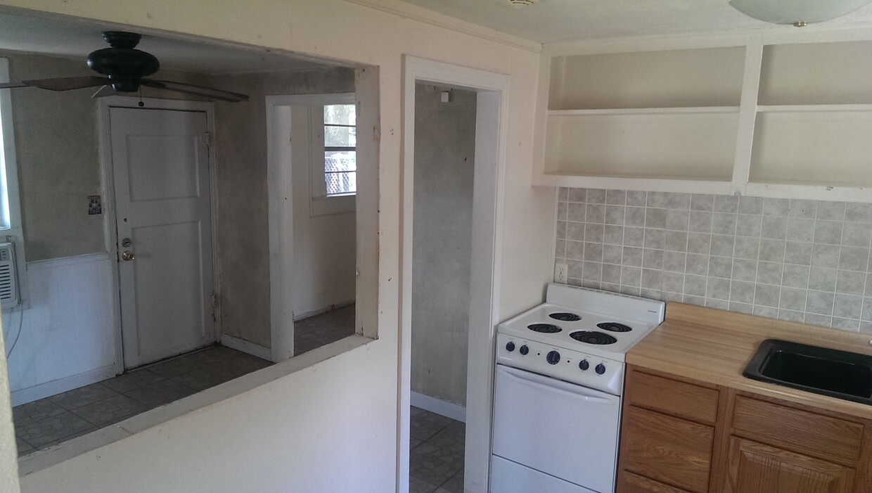 Kitchen pass thru - 145 18th Ave S