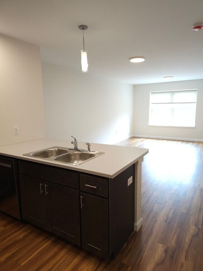 Foto del edificio - Discover Your New 1-Bedroom Sanctuary