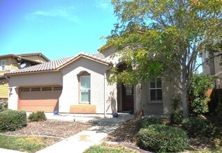 Building Photo - 2775 Garrett Pl