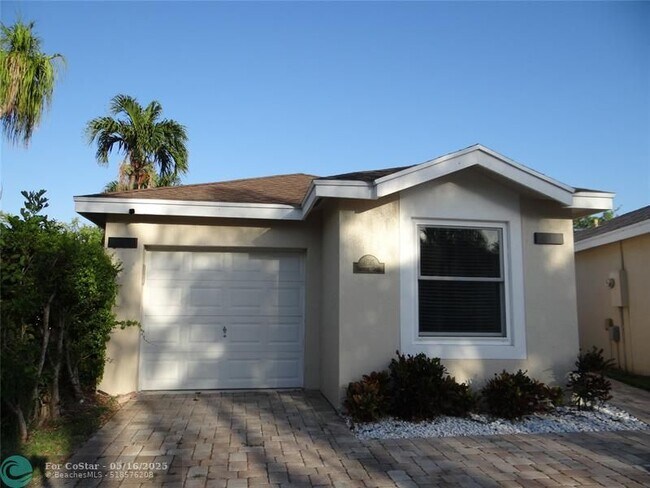 Foto del edificio - 4036 Eastridge Cir