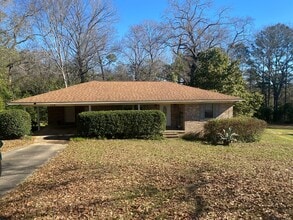 Building Photo - 116 Scott Dr