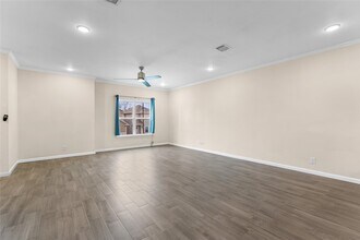 Building Photo - 16922 Glenheath St