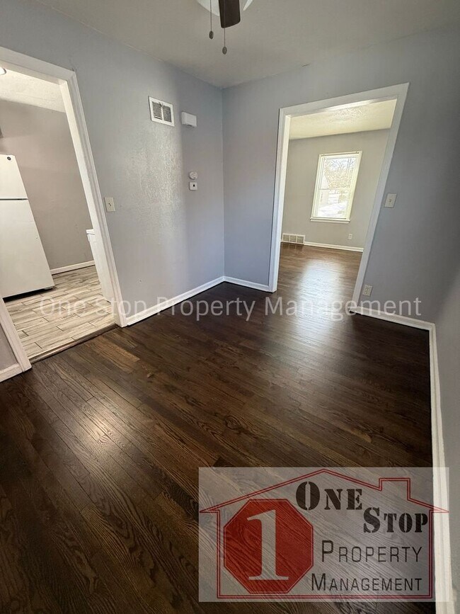 Foto del edificio - Beautiful 2 Bedroom 1 Bathroom in Kansas City!