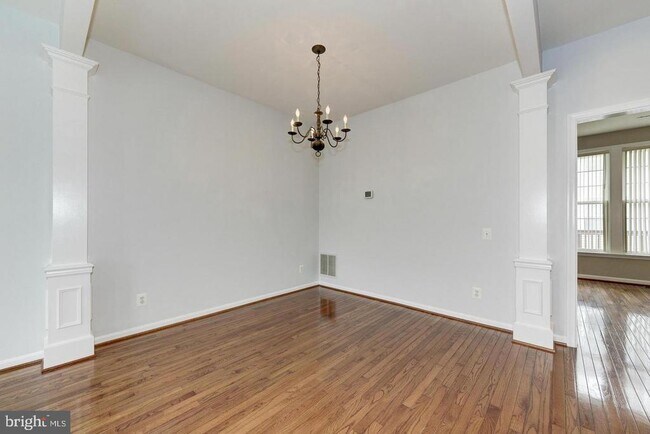 Building Photo - 6334 Dunn Ct