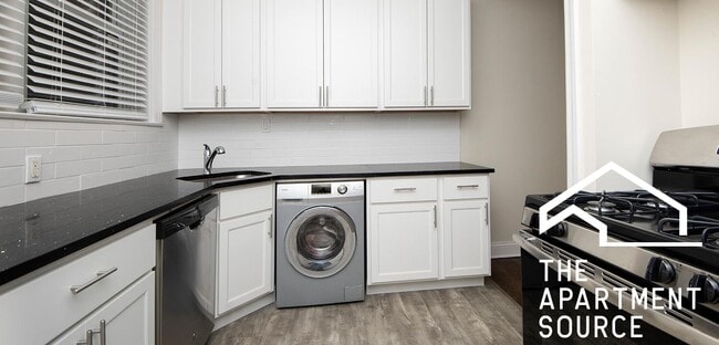 Building Photo - 1130 Maple Ave