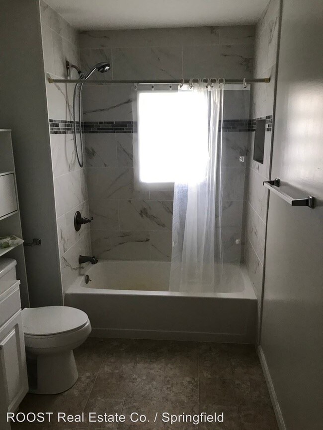 Foto del edificio - 3 br, 1 bath House - 4041 Grange Hall Road