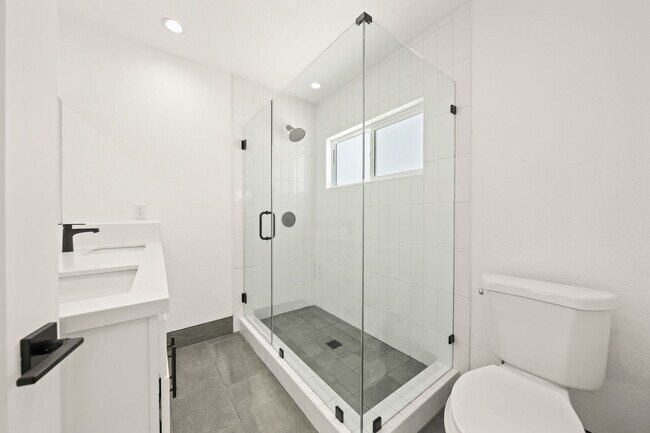 Foto del edificio - 4832 Downey