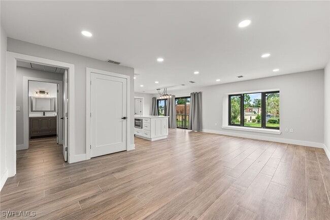 Foto del edificio - 1890 Bald Eagle Dr