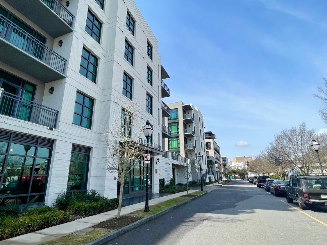 Gorgeous two bedroom newly built condominium at the Gadsden - Gorgeous two bedroom newly built condominium at the Gadsden