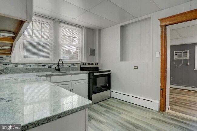 Building Photo - 59 N Schuylkill Ave