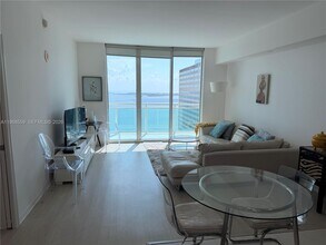 Building Photo - 951 Brickell Ave