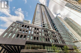 Building Photo - 223 Redpath Ave