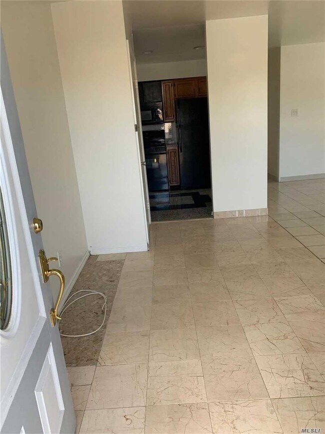 Foto del edificio - 120-76 168th St