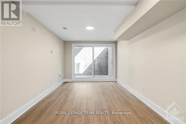 Building Photo - 366 Winona Ave