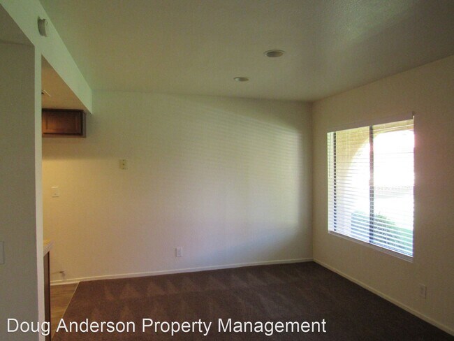 Building Photo - 1700 W Ave J15