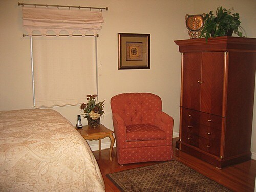 Foto del edificio - 2535 Whitefield Rd
