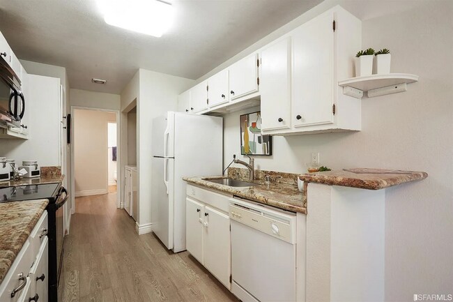 Building Photo - 1151 Compass Ln