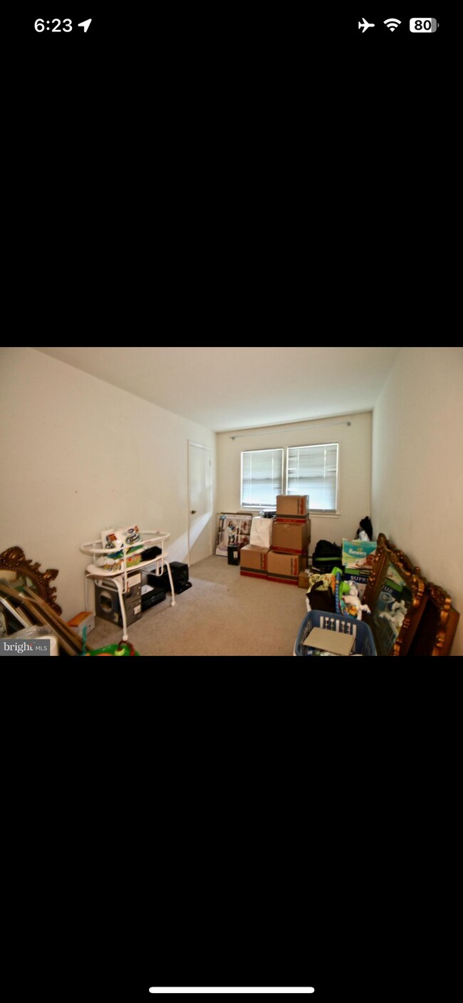 Building Photo - 13430 Kingsman Rd
