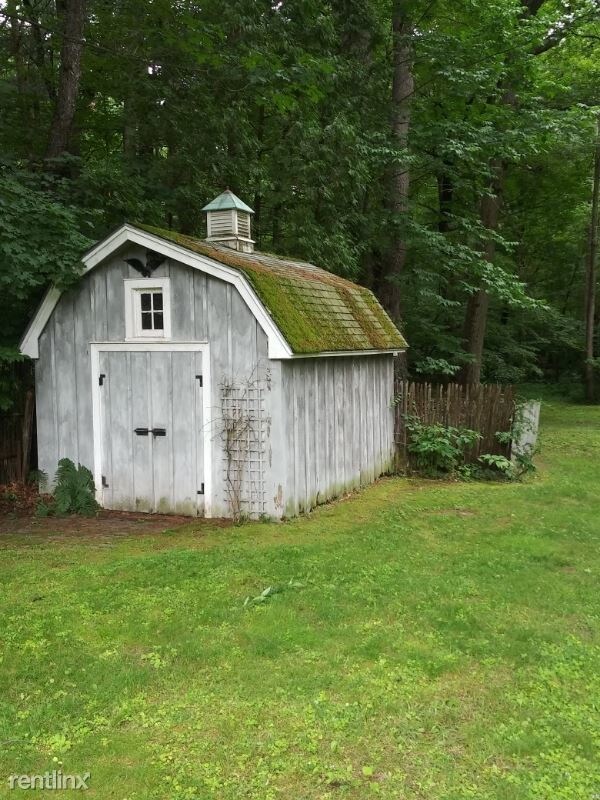 Building Photo - 3 br, 2 bath House - 25 Newell Rd