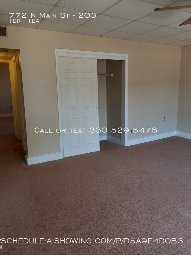 Foto del edificio - Huge 1 Bedroom Apt For Rent in North Akron