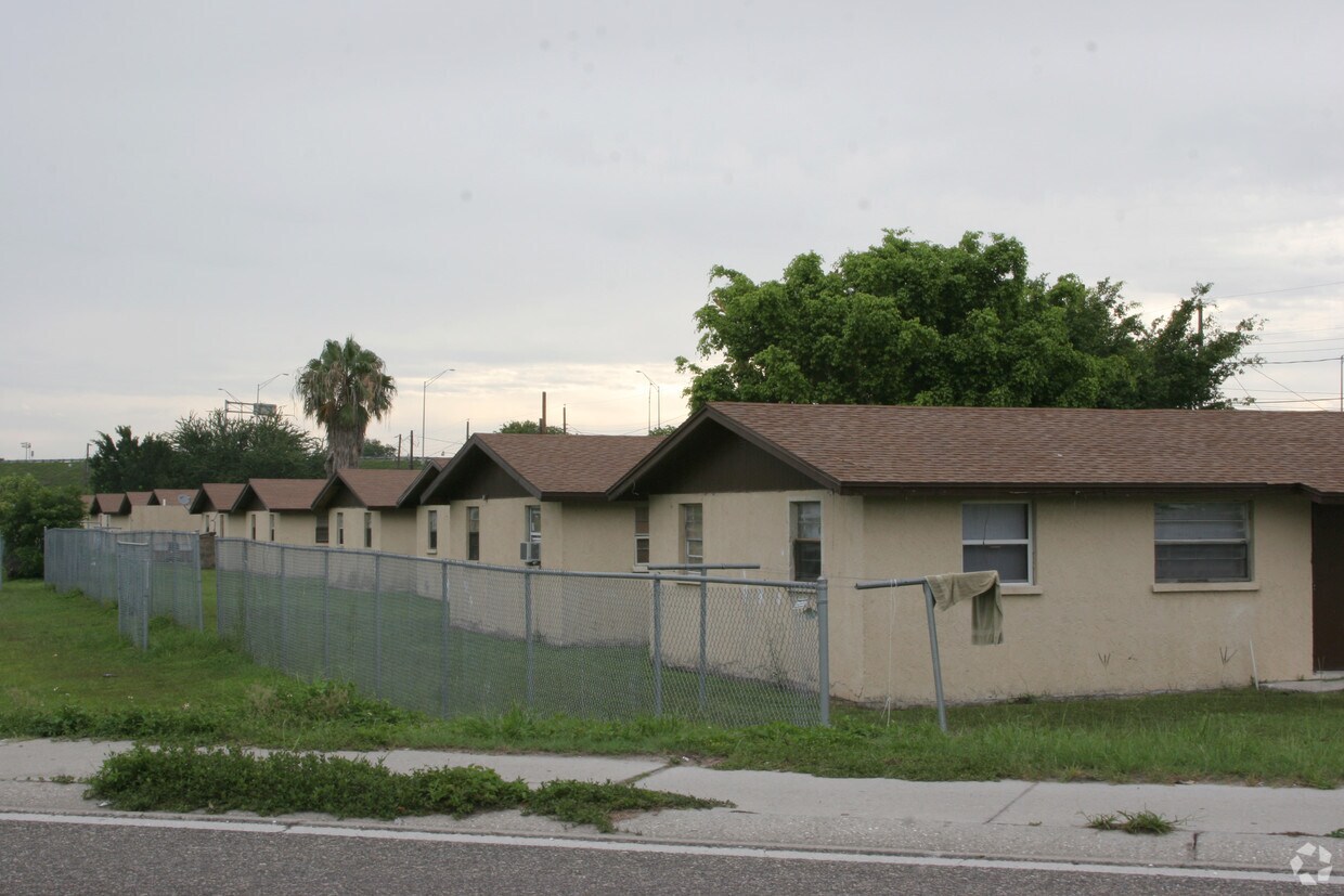 Building Photo - 1000 1st Avenue Ct W