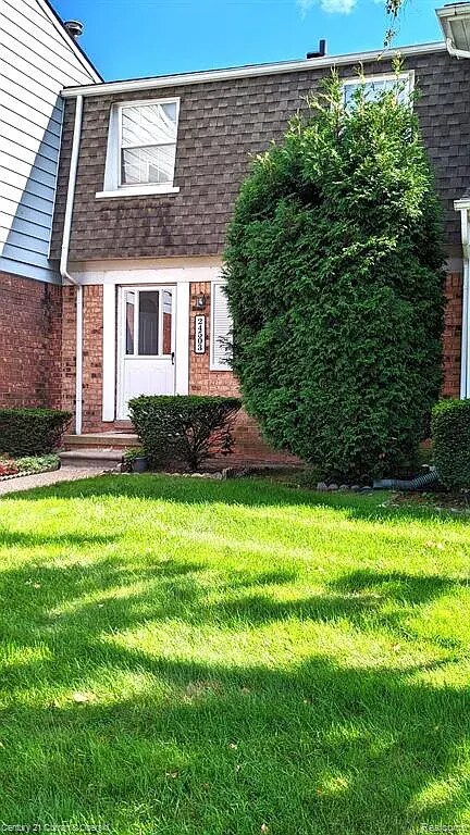 Front Yard - 24503 Olde Orchard St