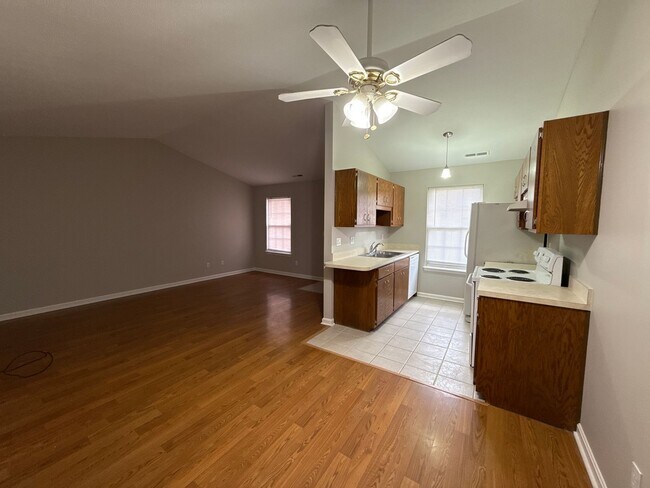 Foto del edificio - Nice duplex in a convenient location