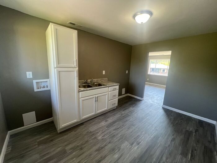 Foto principal - 7702 7th Ave S