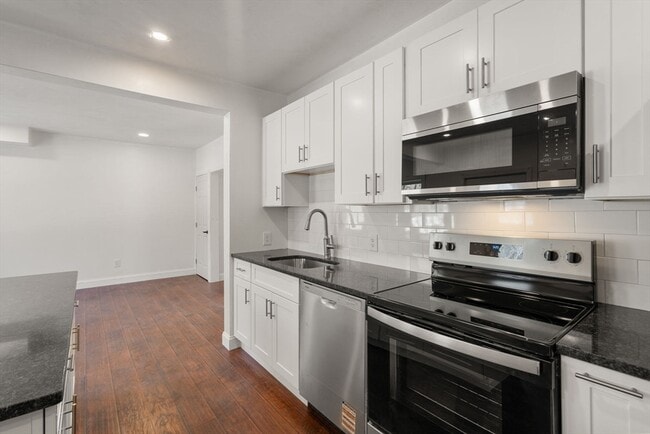 Foto del edificio - 99 Main St