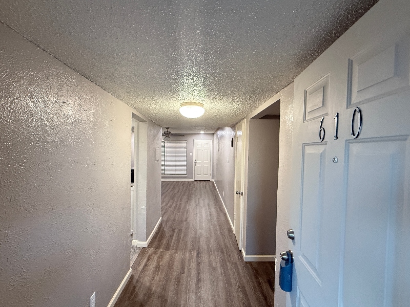 Photo - 6012-6012 Westridge Ln