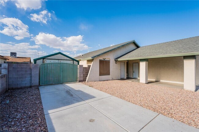 Foto del edificio - 5816 W Divers Cove Way