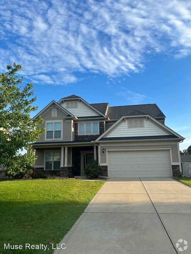 The Estates at Audubon Lake Apartments under 800 Indian Land, SC 1