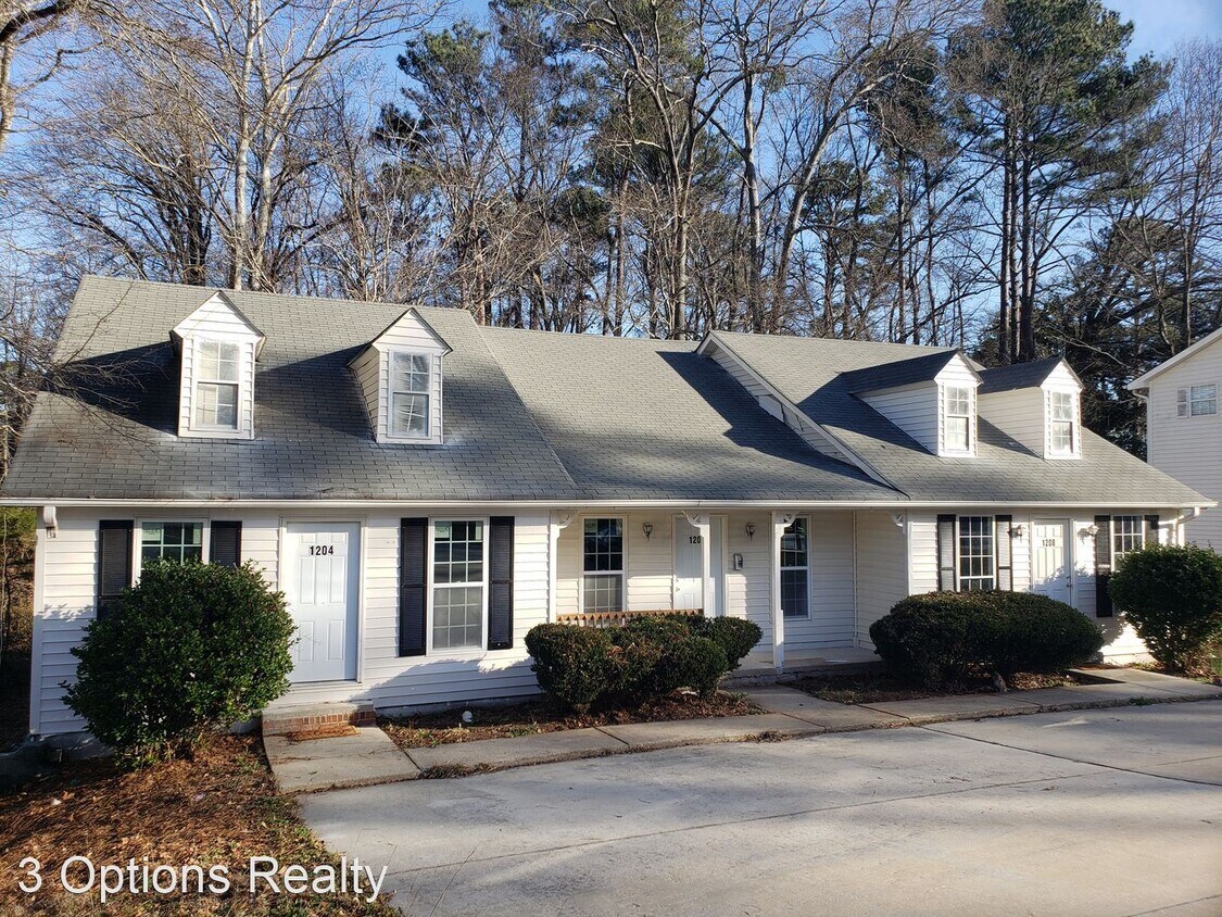 Primary Photo - 2 br, 1 bath House - 1202 Old Covington Hwy