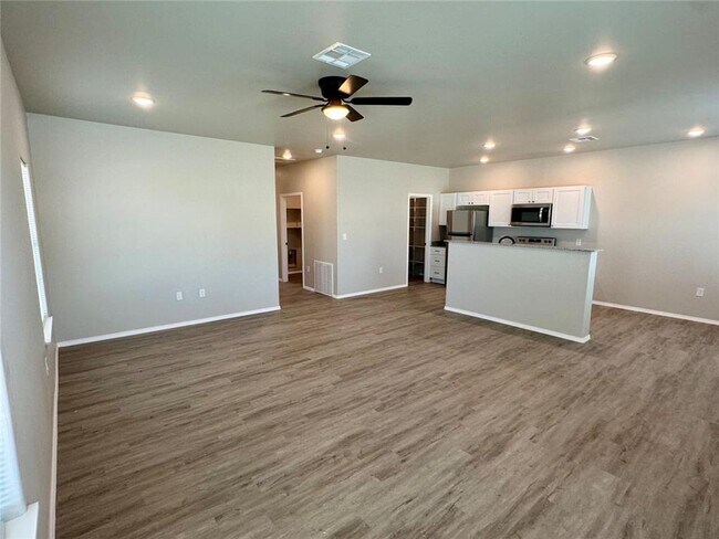 Building Photo - Welcome to this beautifully constructed, b...