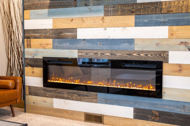 Foto del edificio - 523 W Vance Dr