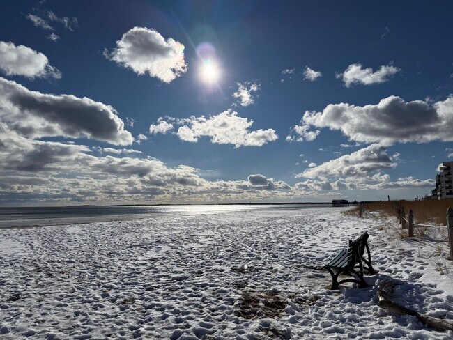 Foto del edificio - 67 E Grand Ave