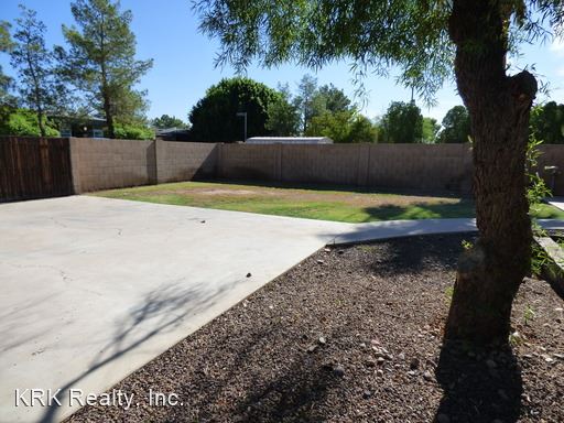 Building Photo - 1726 E Minton Dr